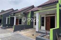 Hunian Strategis 2 KT LB 45m2 Kondisi Bagus di Citayam Hunian Strategis 2 KT LB 45m2 Kondisi Bagus di Citayam