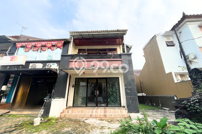 Untuk Dijual! Ruko di Cireundeu Tangerang LT 154m2 / LB 184m2 Kawasan Bisnis Untuk Dijual! Ruko di Cireundeu Tangerang LT 154m2 / LB 184m2 Kawasan Bisnis