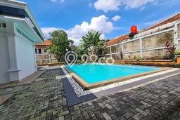 Rumah Luxury Modern Tanpa Renovasi di Lebak Bulus Jakarta Selatan Rumah Luxury Modern Tanpa Renovasi di Lebak Bulus Jakarta Selatan