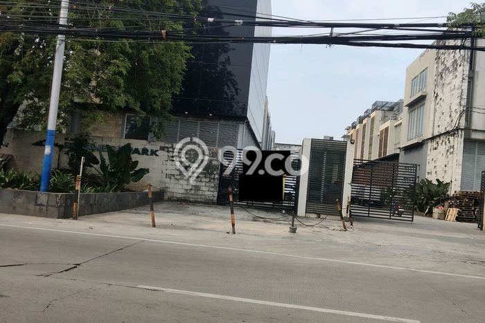 Unit Gudang Dijual di Jakarta Utara LT 300m2 & LB 500m2 Unit Gudang Dijual di Jakarta Utara LT 300m2 & LB 500m2