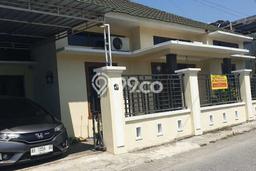 Rumah di Banguntapan, 2 KM, Lingkungan Tenang Rumah di Banguntapan, 2 KM, Lingkungan Tenang