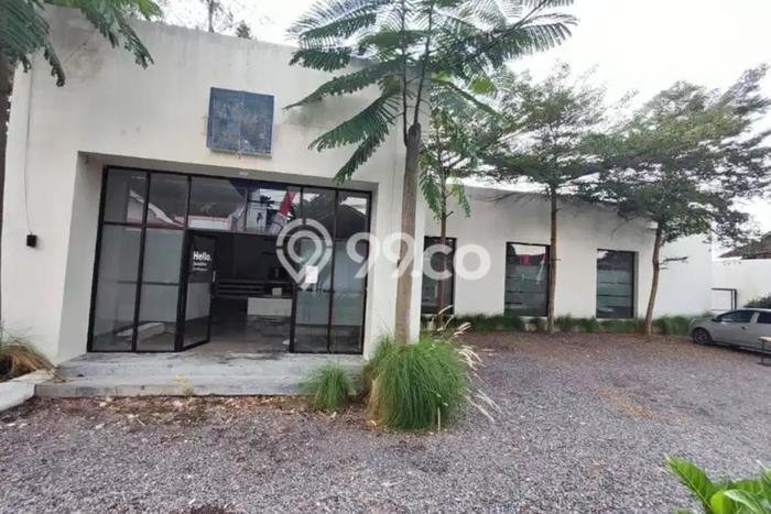 Komersial di Ngaglik, Luas 480m², Disewakan, Kawasan Bisnis, Ready Pakai Komersial di Ngaglik, Luas 480m², Disewakan, Kawasan Bisnis, Ready Pakai