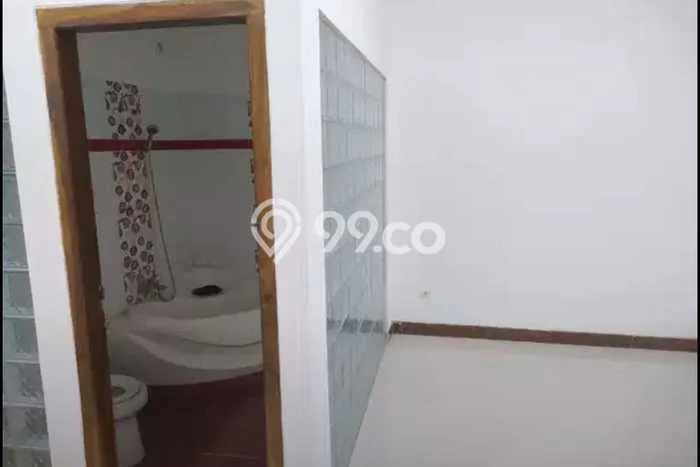 Lokasi terbaik! Rumah siap huni dikontrakkan di Mlati LB 120m2 Lokasi terbaik! Rumah siap huni dikontrakkan di Mlati LB 120m2