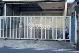Disewakan Ruko di Kawasan Ramai Condong Catur Luas 160m2 Disewakan Ruko di Kawasan Ramai Condong Catur Luas 160m2
