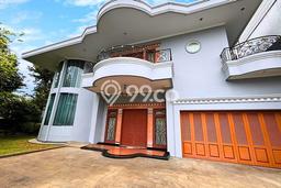 Rumah Luxury Modern Siap Huni di Intercon Jakarta Barat Rumah Luxury Modern Siap Huni di Intercon Jakarta Barat