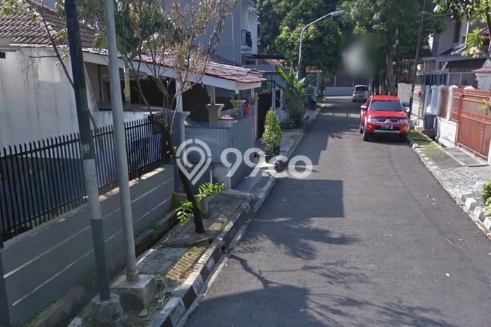 Dijual Rumah Luas Elegan Dengan View Cantik di Warung Buncit, Jakarta Selatan Dijual Rumah Luas Elegan Dengan View Cantik di Warung Buncit, Jakarta Selatan