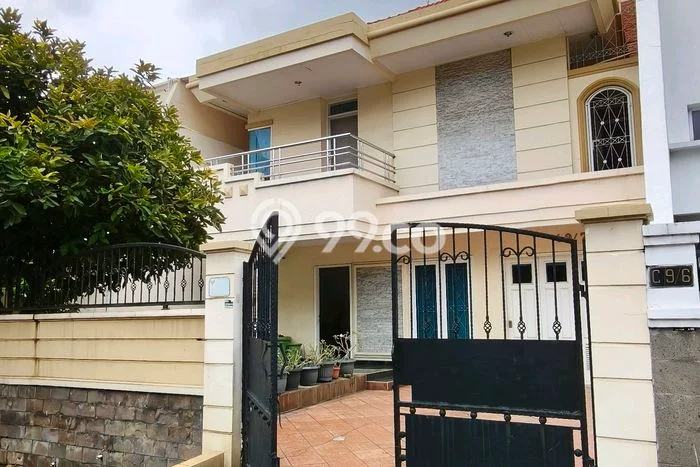 Jarang Ada! Rumah Sewa 3 Kamar Bagus Siap Huni Permata Buana Jarang Ada! Rumah Sewa 3 Kamar Bagus Siap Huni Permata Buana