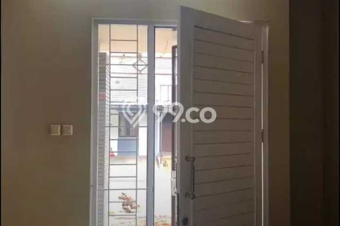 Rumah Luas Asri 2 KT Siap Huni di BSD Neo Catalonia Tangerang Rumah Luas Asri 2 KT Siap Huni di BSD Neo Catalonia Tangerang