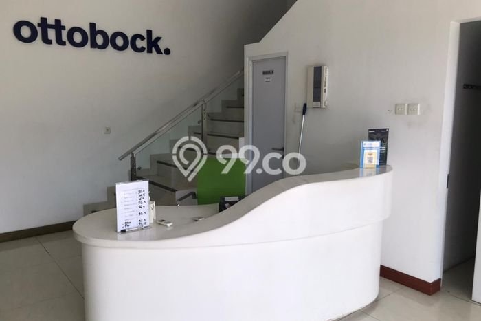 Unit Kantor Disewakan di BSD City di Area Ramai & Strategis Unit Kantor Disewakan di BSD City di Area Ramai & Strategis