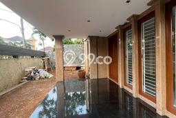 Rumah Luxury Modern Siap Huni di Villa Meruya Jakarta Barat Rumah Luxury Modern Siap Huni di Villa Meruya Jakarta Barat