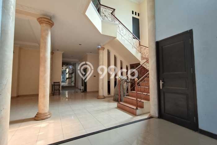 For Sale! Luxury House LT 670m2 Desain Elegan di Cikokol For Sale! Luxury House LT 670m2 Desain Elegan di Cikokol
