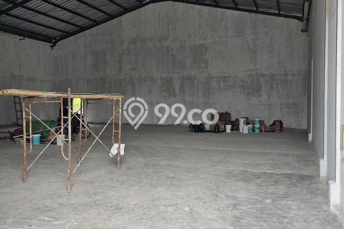Gudang Dijual Lokasi Emas di Jati Uwung Luas 384m2 Gudang Dijual Lokasi Emas di Jati Uwung Luas 384m2