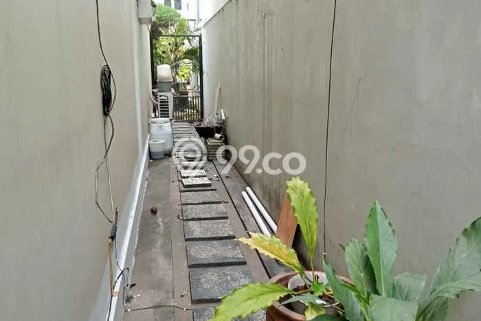 Siap Huni Rumah Mewah 5 Kamar di Serpong Utara Dekat ke Mana Saja Siap Huni Rumah Mewah 5 Kamar di Serpong Utara Dekat ke Mana Saja