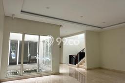 Dijual Rumah Luas Megah Dengan View Eksklusif di Gading Serpong, Tangerang Dijual Rumah Luas Megah Dengan View Eksklusif di Gading Serpong, Tangerang