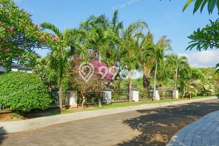 Vila di , Area 6500m2m², Posisi Premium Vila di , Area 6500m2m², Posisi Premium
