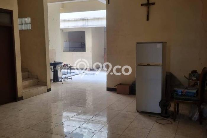 Siap Huni Rumah Mewah 4 Kamar di Regol Dekat ke Mana Saja Siap Huni Rumah Mewah 4 Kamar di Regol Dekat ke Mana Saja