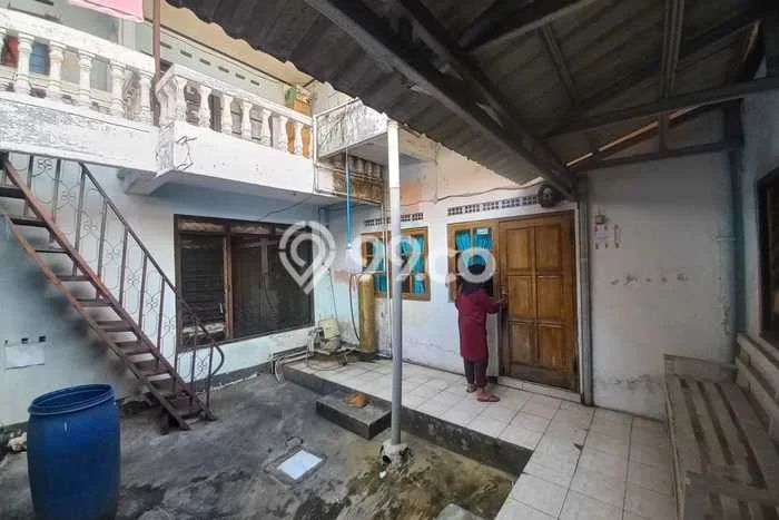 Rumah Kost Dijual di Batununggal, Bandung, Spesifikasi 23 KT, 6 KM, 500m2 Rumah Kost Dijual di Batununggal, Bandung, Spesifikasi 23 KT, 6 KM, 500m2