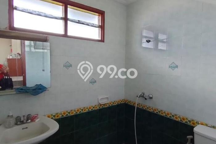 Rumah 3 KT 4 KM LT 865m2m², LB 300m2m² di Cimenyan, Bandung Rumah 3 KT 4 KM LT 865m2m², LB 300m2m² di Cimenyan, Bandung