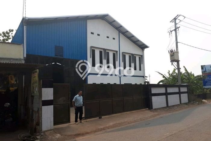 KAWASAN KOMERSIAL! Gudang Disewakan Kawasan Setu, Luas 450m², Jalan Strategis KAWASAN KOMERSIAL! Gudang Disewakan Kawasan Setu, Luas 450m², Jalan Strategis