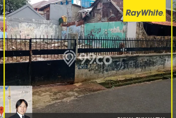 Rumah Elit Akses Strategis di Jakarta Barat Unfurnished Rumah Elit Akses Strategis di Jakarta Barat Unfurnished