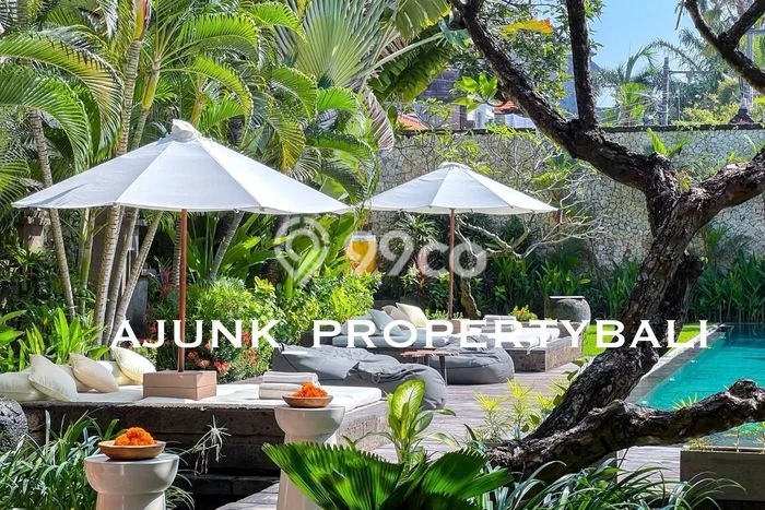 Hunian Mewah LB 500m2 Siap Huni Desain Elegan di Seminyak, Badung Hunian Mewah LB 500m2 Siap Huni Desain Elegan di Seminyak, Badung