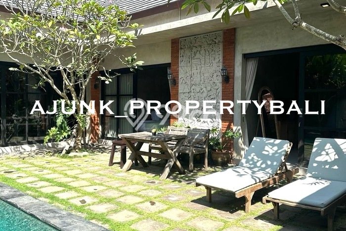 Vila Kawasan , Area 479m2m², Dekat Mudah Fasilitas Umum Vila Kawasan , Area 479m2m², Dekat Mudah Fasilitas Umum