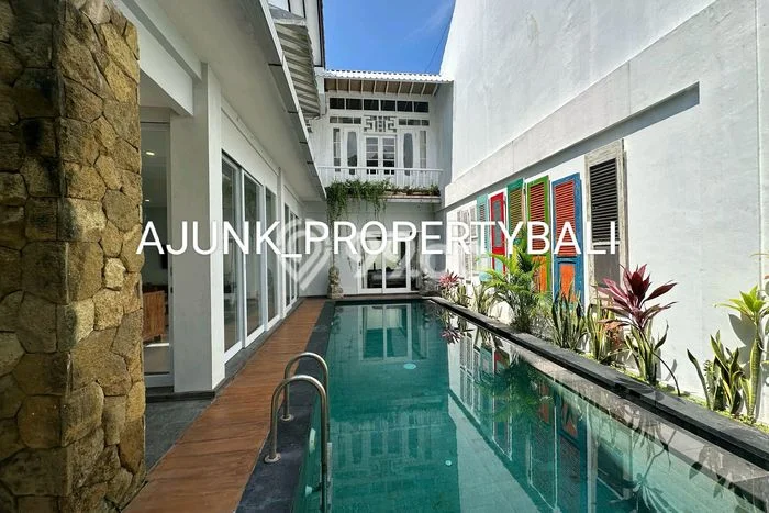 Jual Rumah Mewah Elegan Dengan View Cantik di Umalas, Badung Jual Rumah Mewah Elegan Dengan View Cantik di Umalas, Badung