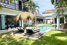 Vila Premium Kawasan , Luas 1000m2m², Akses Badung, Badung Vila Premium Kawasan , Luas 1000m2m², Akses Badung, Badung