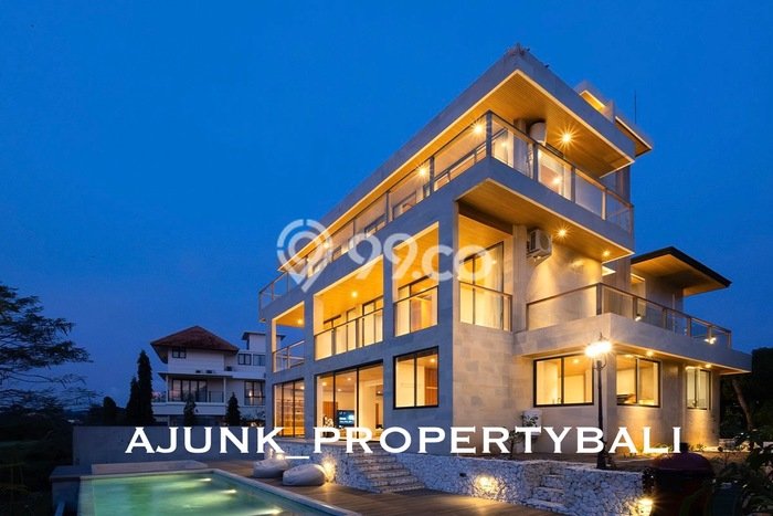 Rumah Elit LB 620m2 Siap Pakai Desain Elegan di Pecatu, Badung Rumah Elit LB 620m2 Siap Pakai Desain Elegan di Pecatu, Badung