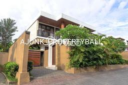 Rumah Elit Modern Tanpa Renovasi di Nusa Dua Badung Rumah Elit Modern Tanpa Renovasi di Nusa Dua Badung