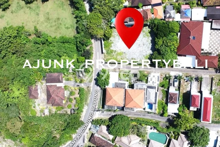 Lahan Dijual Lokasi Strategis di Badung dengan Luas 800m2 Lahan Dijual Lokasi Strategis di Badung dengan Luas 800m2