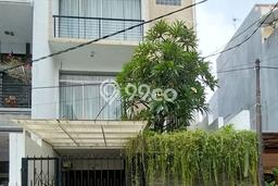 Rumah Mewah LB 294m2 Siap Pakai Desain Elegan di Sunter, Jakarta Utara Rumah Mewah LB 294m2 Siap Pakai Desain Elegan di Sunter, Jakarta Utara