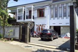 Siap Huni Hunian Elit 4 Kamar di Sukajadi Dekat ke Mana Saja Siap Huni Hunian Elit 4 Kamar di Sukajadi Dekat ke Mana Saja