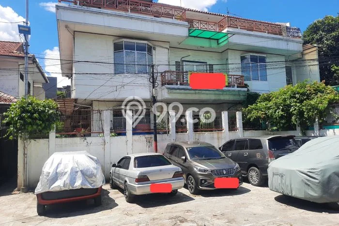 Dijual Hunian Mewah dengan Fasilitas Sekitar Lengkap di Jatinegara, Jakarta Timur Dijual Hunian Mewah dengan Fasilitas Sekitar Lengkap di Jatinegara, Jakarta Timur