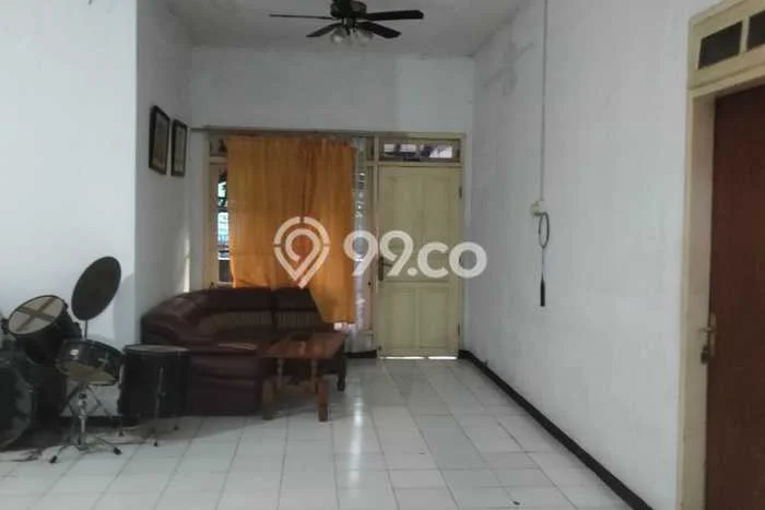 Hunian Cantik Minimalis Lb 225m2 di Wiyung, Surabaya Hunian Cantik Minimalis Lb 225m2 di Wiyung, Surabaya
