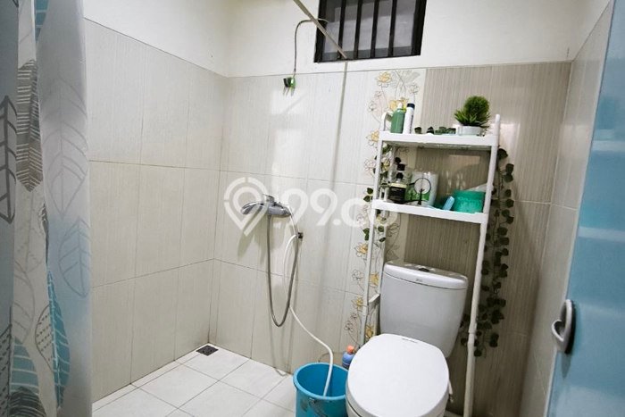FEATURED! Rumah Nyaman area Rungkut, LT 390m2m² LB 250m2m² FEATURED! Rumah Nyaman area Rungkut, LT 390m2m² LB 250m2m²