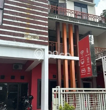 Hotel Kawasan Sidoarjo, Luas 398m2m², Jalan Utama, Area Ramai Hotel Kawasan Sidoarjo, Luas 398m2m², Jalan Utama, Area Ramai