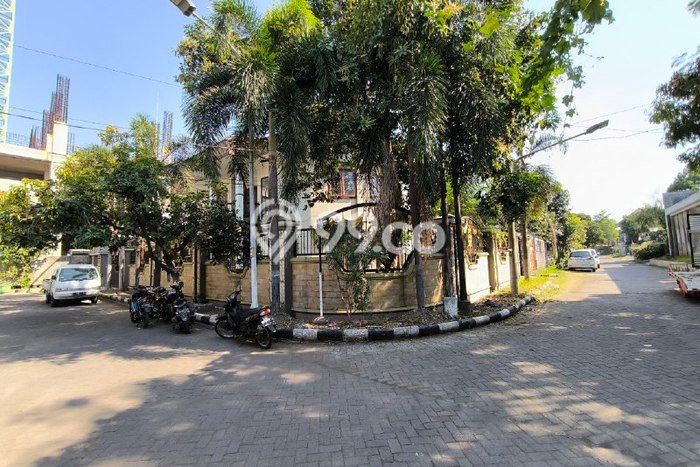 Rumah Asri 6 KT di Gayungan, Surabaya - Luas Tanah 506m2m² Rumah Asri 6 KT di Gayungan, Surabaya - Luas Tanah 506m2m²