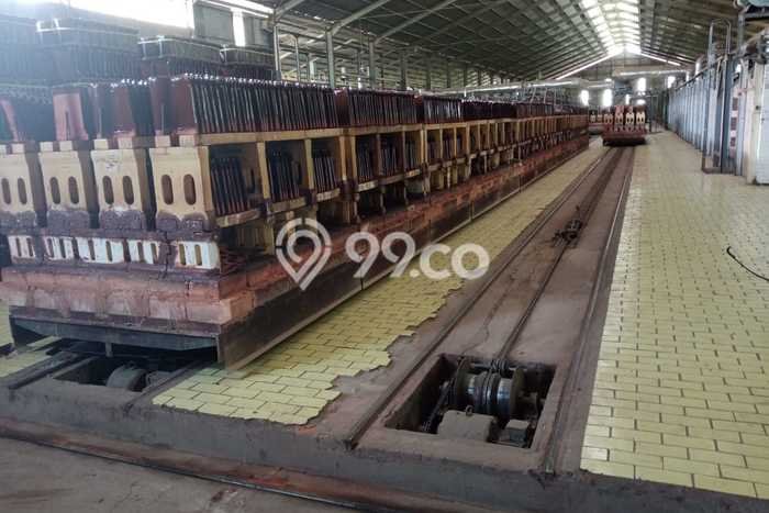 FOR SALE! Pabrik di Palimanan Cirebon, LT 16035m2, LB 11000m2 FOR SALE! Pabrik di Palimanan Cirebon, LT 16035m2, LB 11000m2