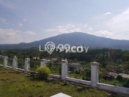 For Sale! Premium House LT 1995m2 Desain Elegan di Ungaran For Sale! Premium House LT 1995m2 Desain Elegan di Ungaran