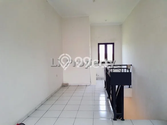 FOR SALE! Ruko di Tembalang Semarang, LT 43m2, LB 60m2 FOR SALE! Ruko di Tembalang Semarang, LT 43m2, LB 60m2