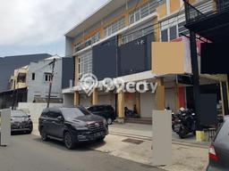 Area Ramai! Ruko Dijual di Semarang Tengah untuk Bisnis Luas Bangunan 210m2 Area Ramai! Ruko Dijual di Semarang Tengah untuk Bisnis Luas Bangunan 210m2