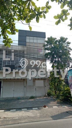 AREA TERSIBUK! Ruko di Ungaran, Luas 144m2m², Nilai Tinggi AREA TERSIBUK! Ruko di Ungaran, Luas 144m2m², Nilai Tinggi