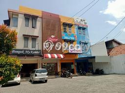 Ruko Dijual di Semarang LT 125m2 & LB 188m2 Lokasi Terbaik! Ruko Dijual di Semarang LT 125m2 & LB 188m2 Lokasi Terbaik!