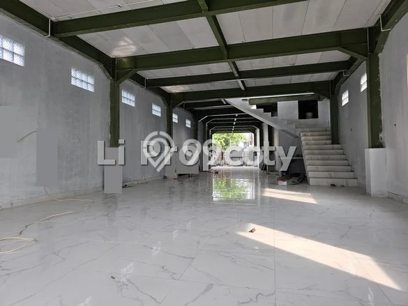 Ruko Disewakan di Kawasan Ramai Semarang Timur, Semarang Ruko Disewakan di Kawasan Ramai Semarang Timur, Semarang