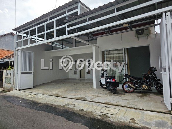 Jual Rumah Modern 4 KT di Pleburan, Semarang Jual Rumah Modern 4 KT di Pleburan, Semarang