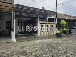 Lokasi strategis! Rumah siap huni disewakan di Banyumanik LB 55m2 Lokasi strategis! Rumah siap huni disewakan di Banyumanik LB 55m2