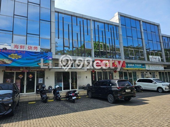 Ruko For Rent di BSB City, Luas 150m², Lokasi Strategis Ruko For Rent di BSB City, Luas 150m², Lokasi Strategis
