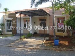 Rumah Luas Asri 2 KT Siap Huni di Graha Padma Semarang Rumah Luas Asri 2 KT Siap Huni di Graha Padma Semarang