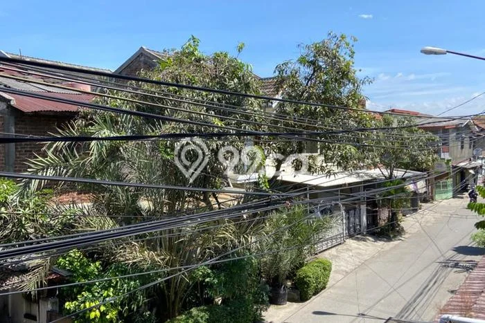 Rumah Luas Asri 4 KT Siap Huni di Kopo Bandung Rumah Luas Asri 4 KT Siap Huni di Kopo Bandung